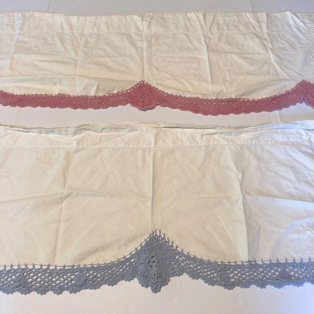 Vintage Crochet Lace Trim Window Valances Cream Rose Blue Cottagecore 55x15 Pair